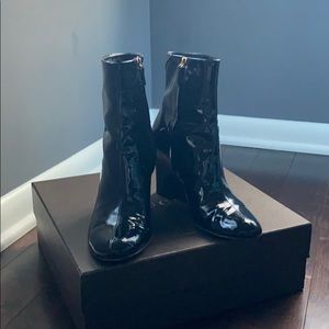 Gucci wedge patent boot